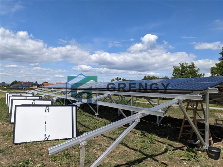 Bifacial Solar Panel Ground Racking System